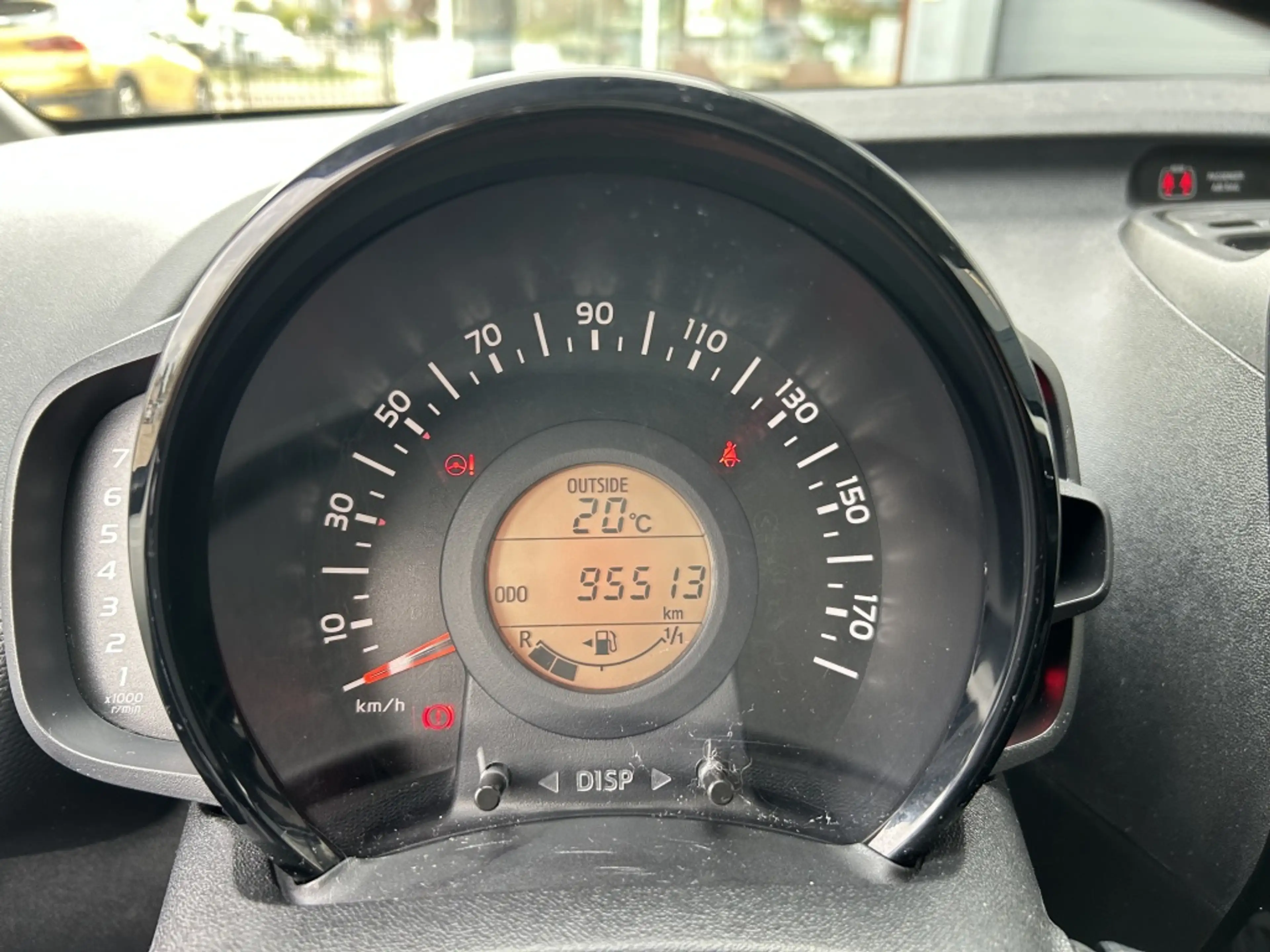 Citroen C1 1.0 VTi 68PK S&S 5D Shine — photo 8