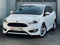 Ford Focus Turnier ST-Line Titanium*XENON*NAVI*SHZ* Weiß - thumbnail 1