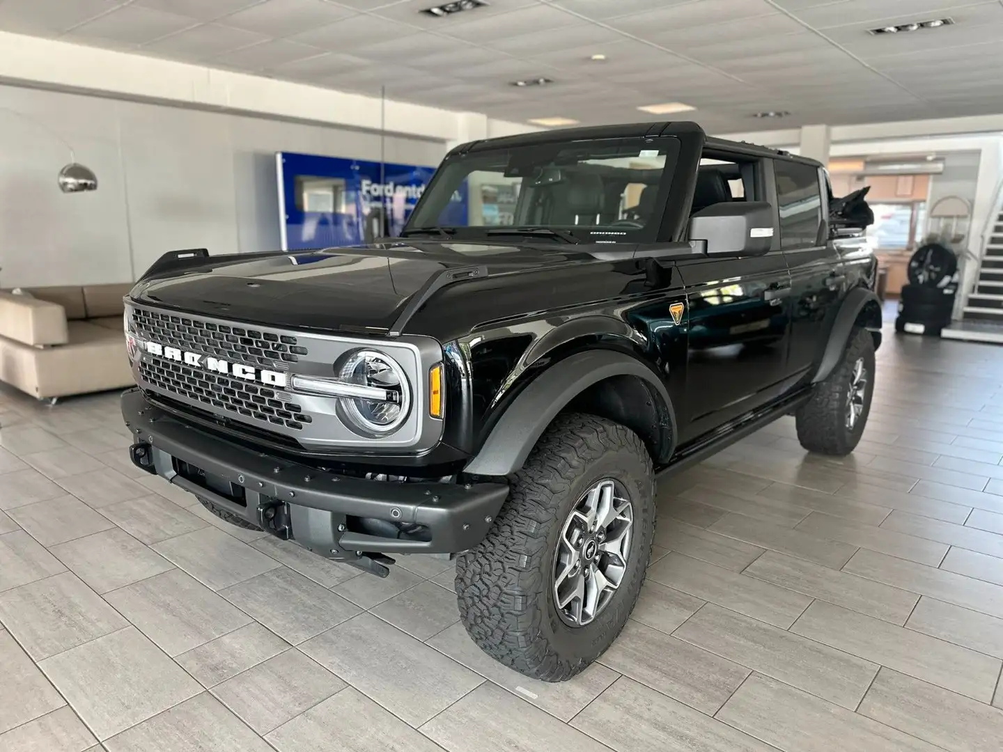 Ford Bronco 4x4 BADLANDS 2.7l V6 *Soft-Top* Schwarz - 1