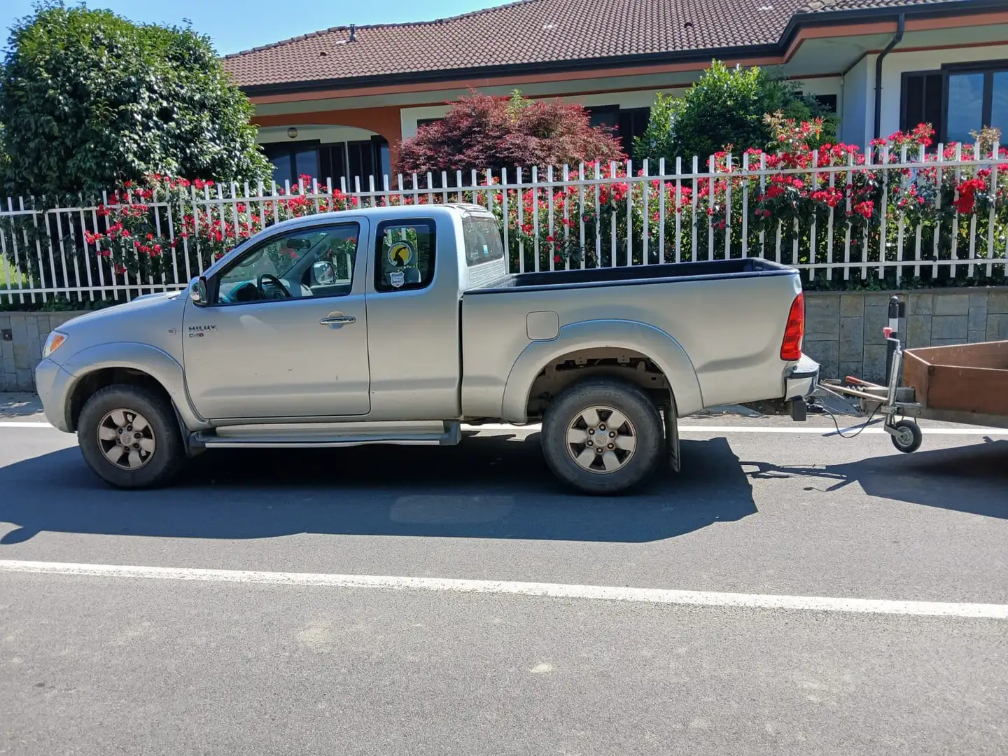 Toyota Hilux Hilux 2.5 extra cab DLX 120cv Szary - 1