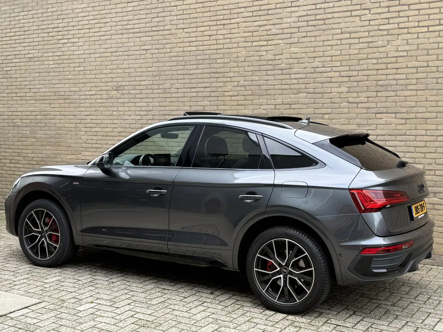 Audi Q5 Sportback 55 TFSI e S edition | Panoramadak | Audi Gris - 2