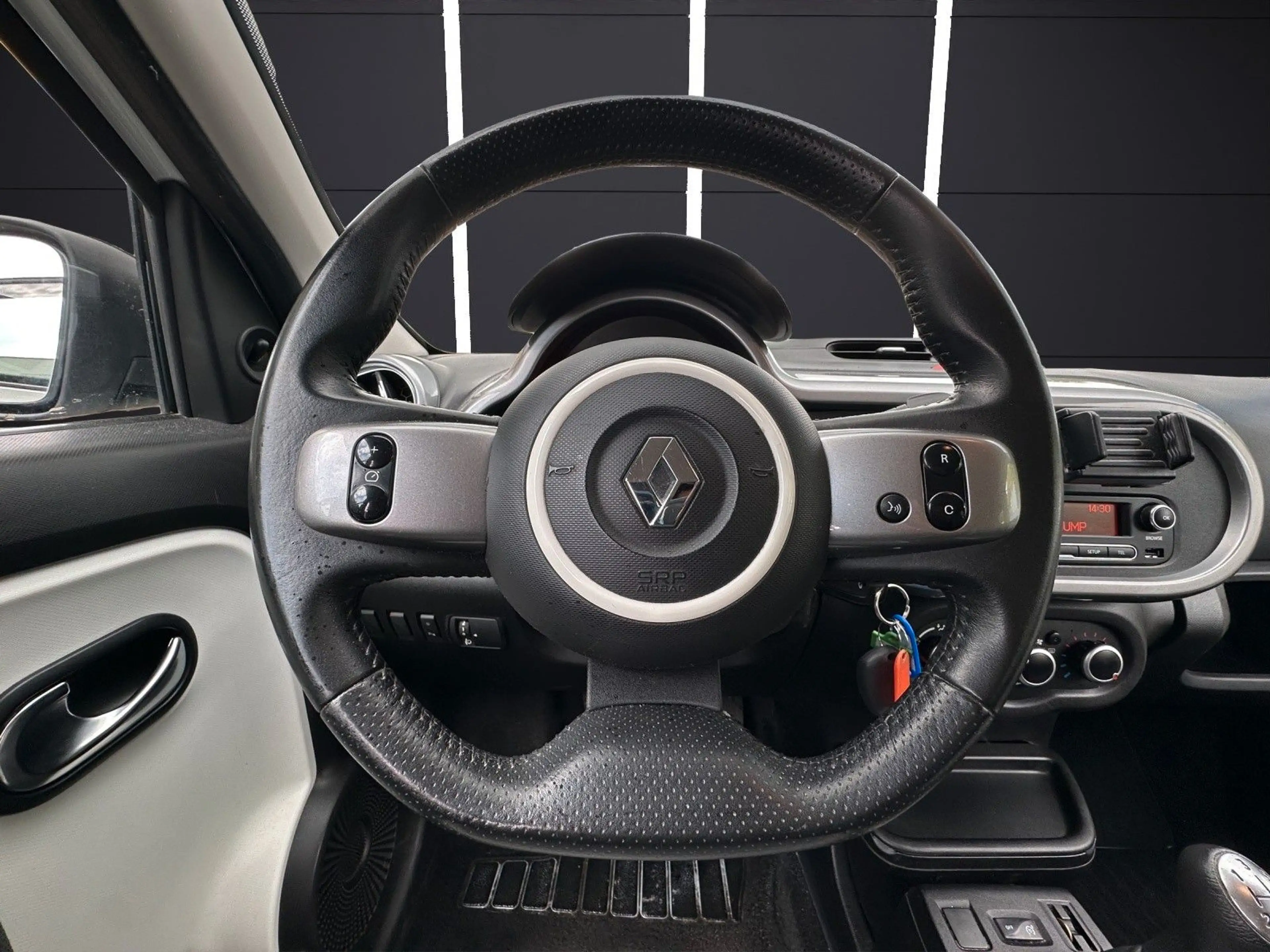 Renault Twingo Limited LÜCKENLOS SCHECKHEFT — photo 12