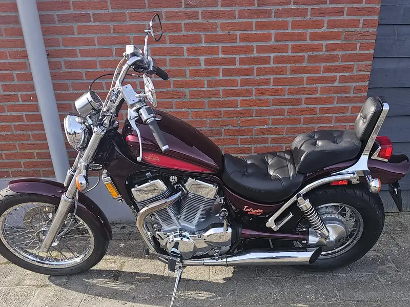 Suzuki VS 1400 - foto 2