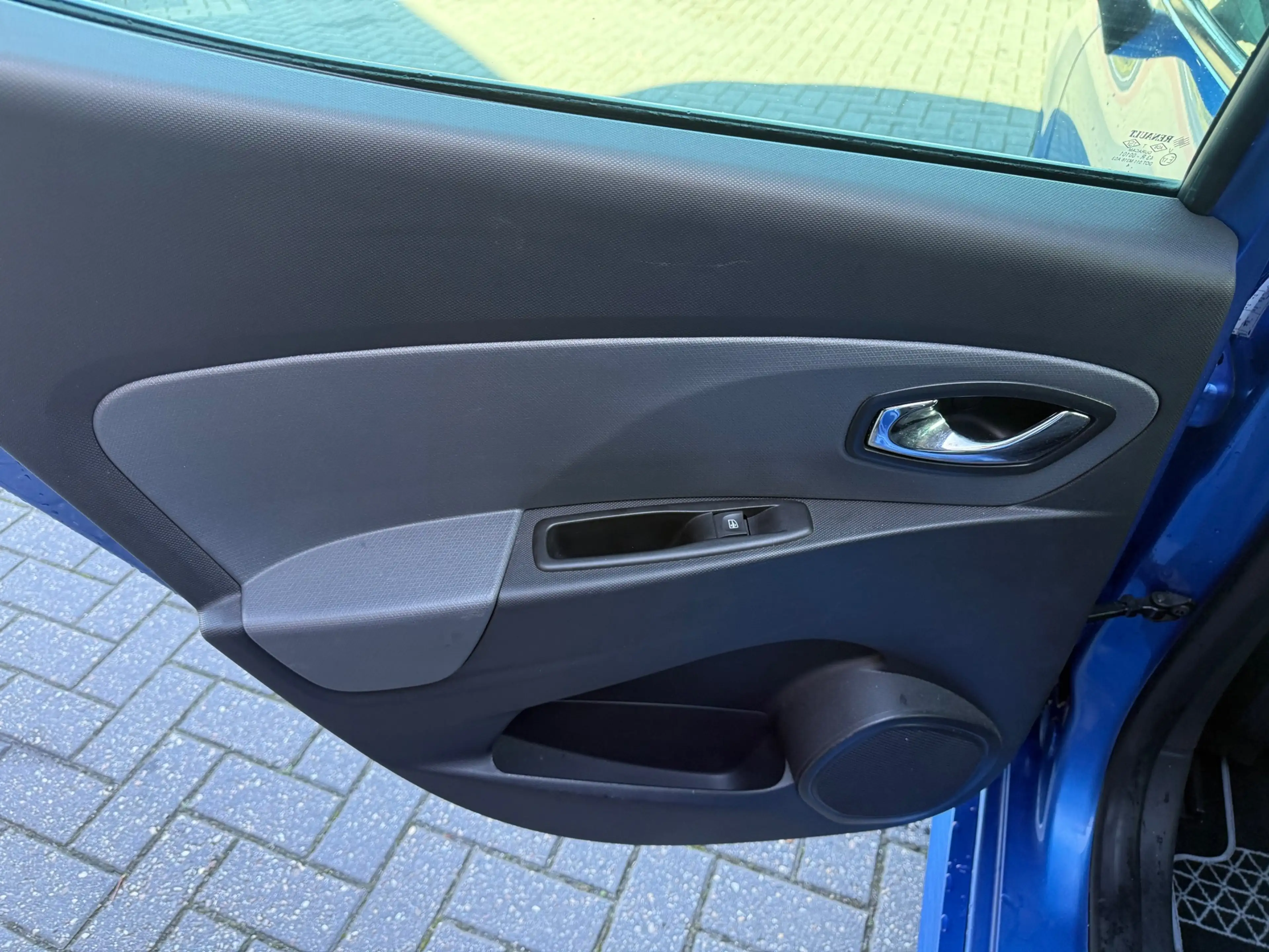 Renault Clio 1.2 GT — photo 13