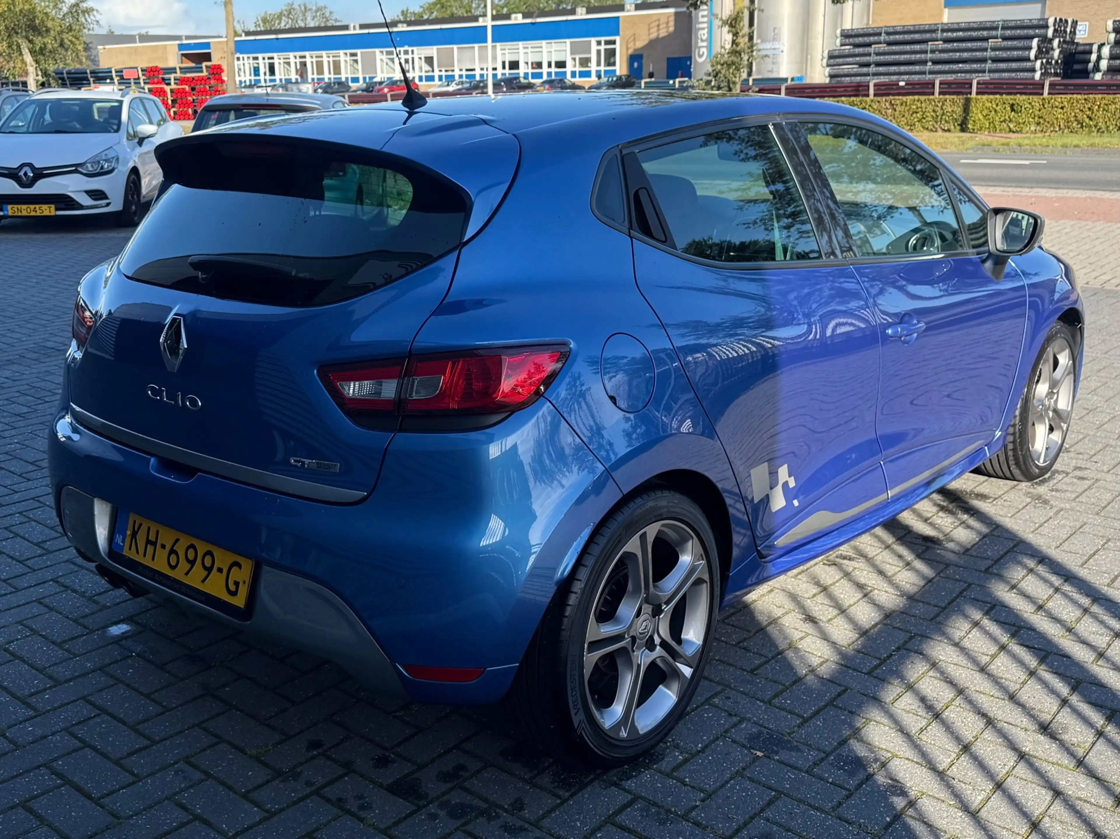 Renault Clio 1.2 GT — photo 4