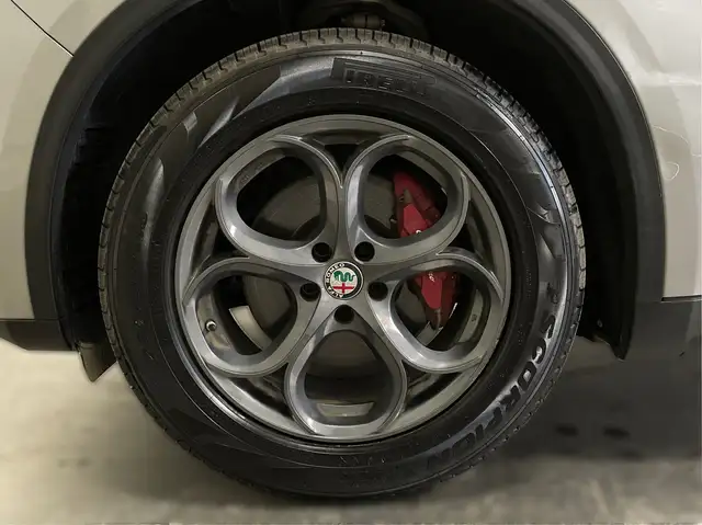 Alfa Romeo Stelvio 2018 — photo 7