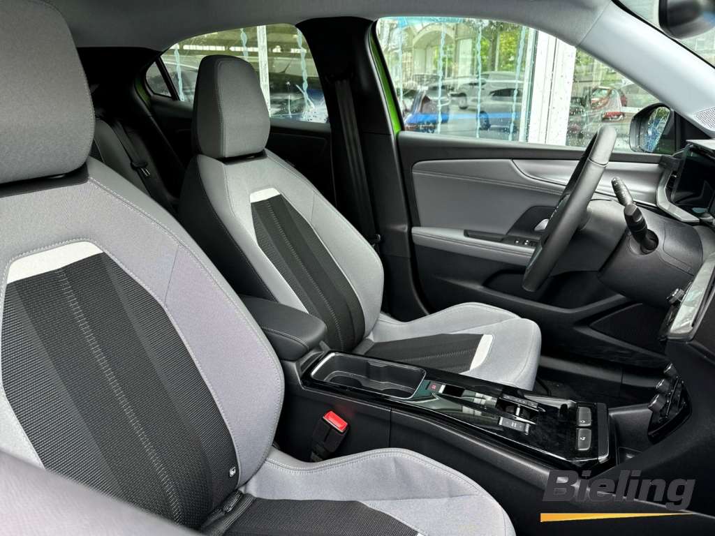 Opel Mokka E
