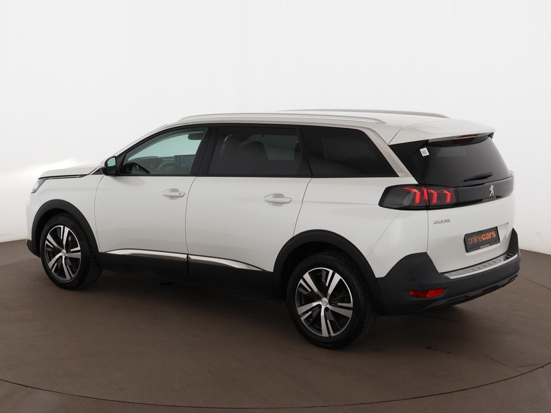 Peugeot 5008 1.5 BlueHDi 130 Allure LED 7-SITZER LEDER — photo 6
