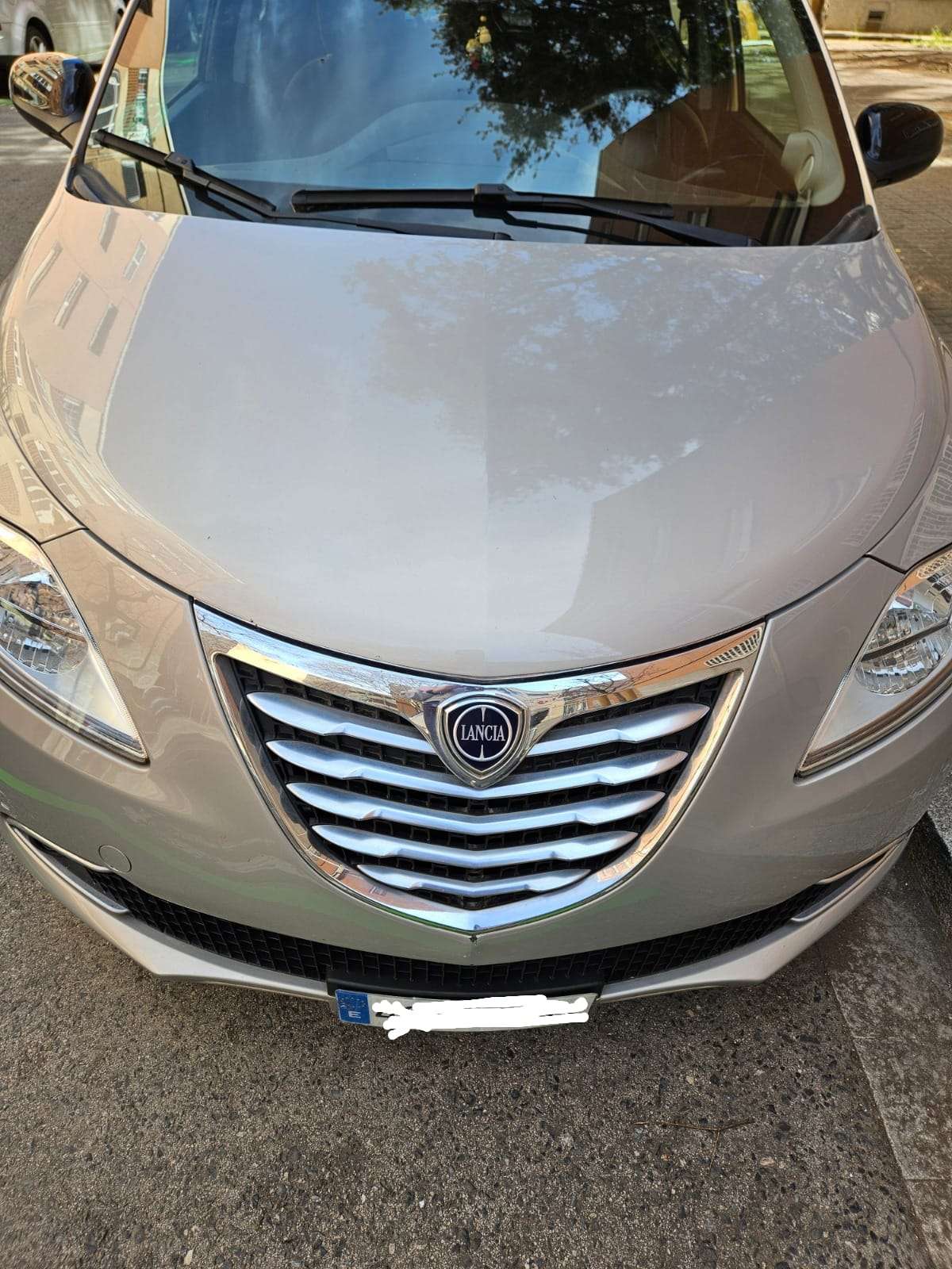 Lancia Ypsilon Ypsilon 1.2 Platinum Stop& Start - foto 1