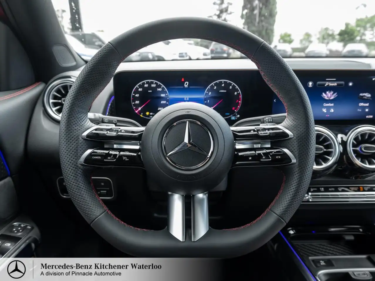 Mercedes-Benz GLB снимка Mercedes-Benz GLB