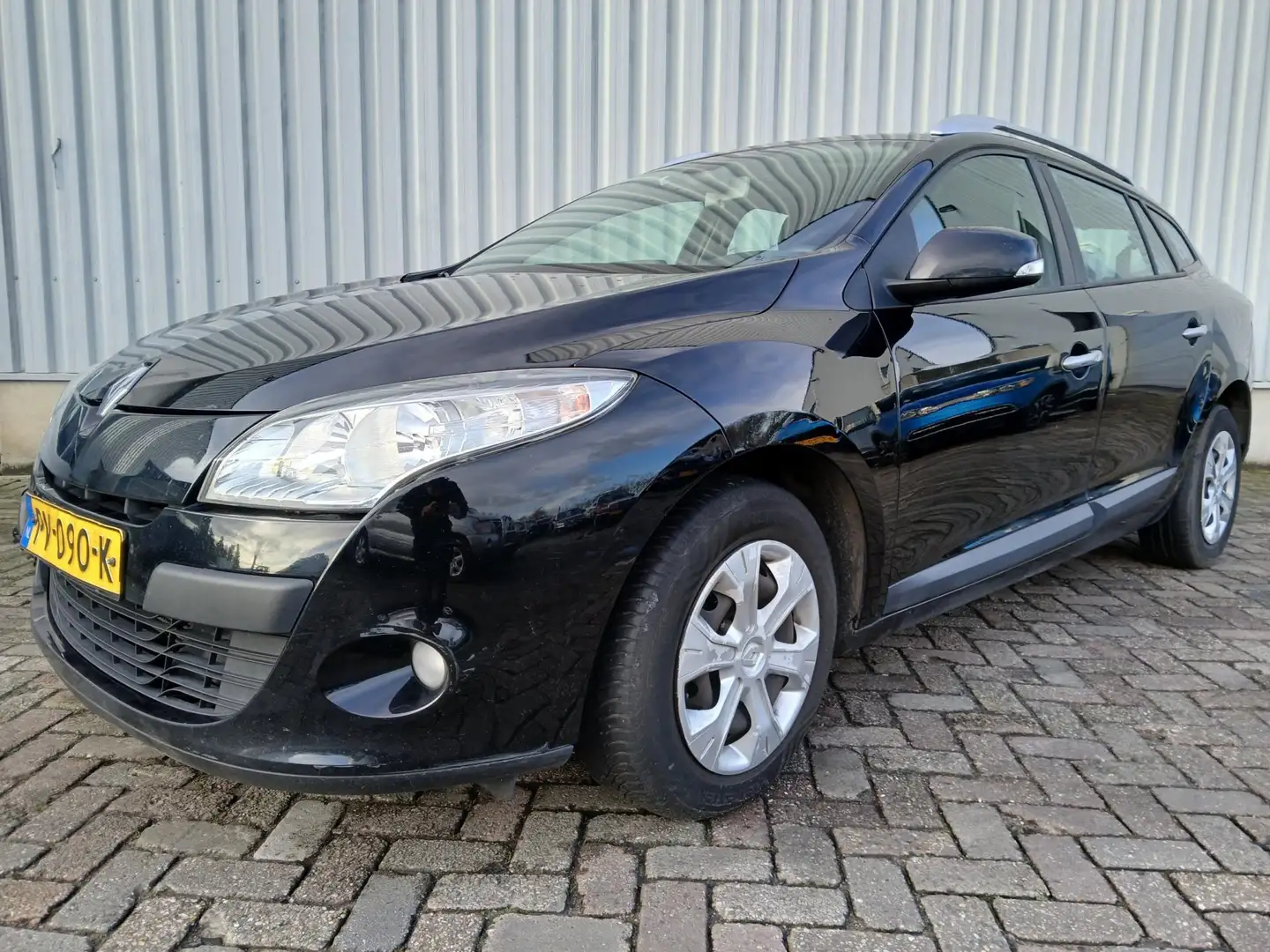 Renault Megane Estate 1.5 dCi Dynamique - Airco - Bak Defect - Mo Zwart - 2