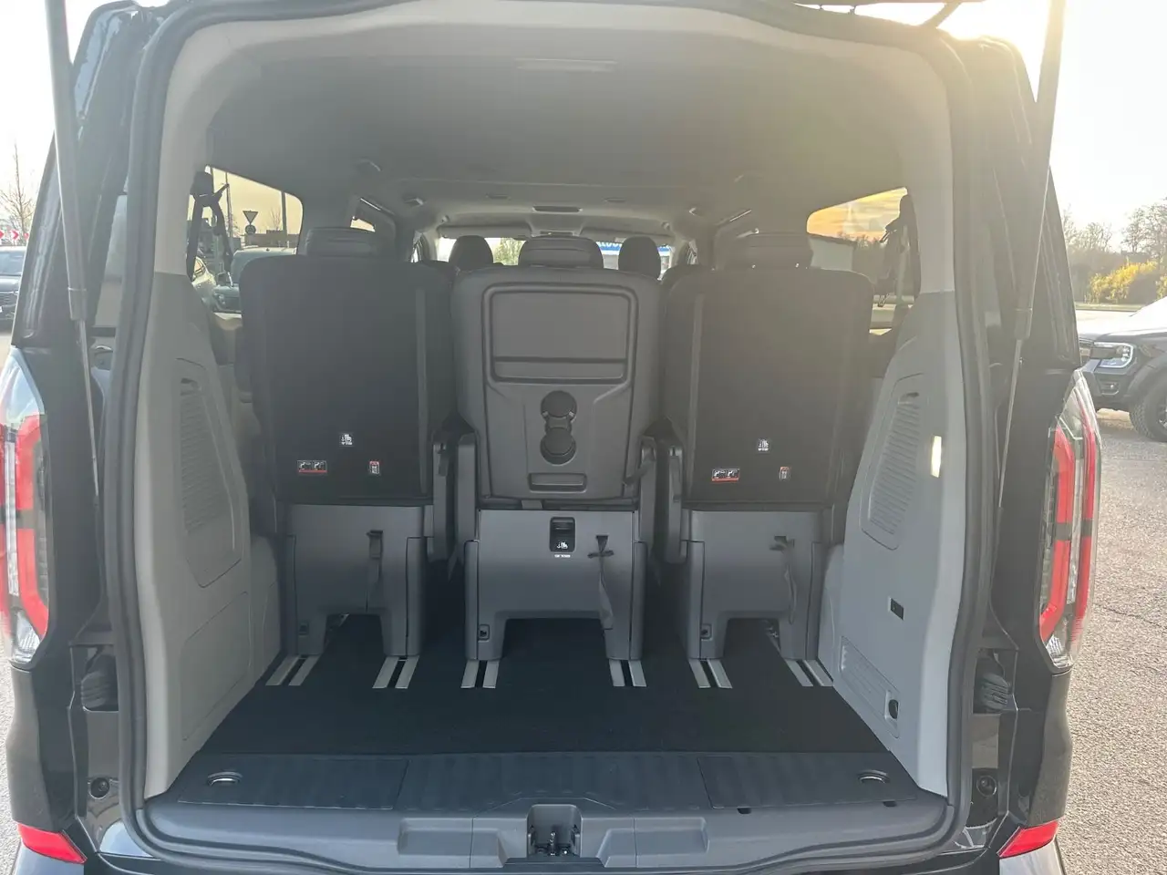 Ford Tourneo Custom 2026 — фото 13