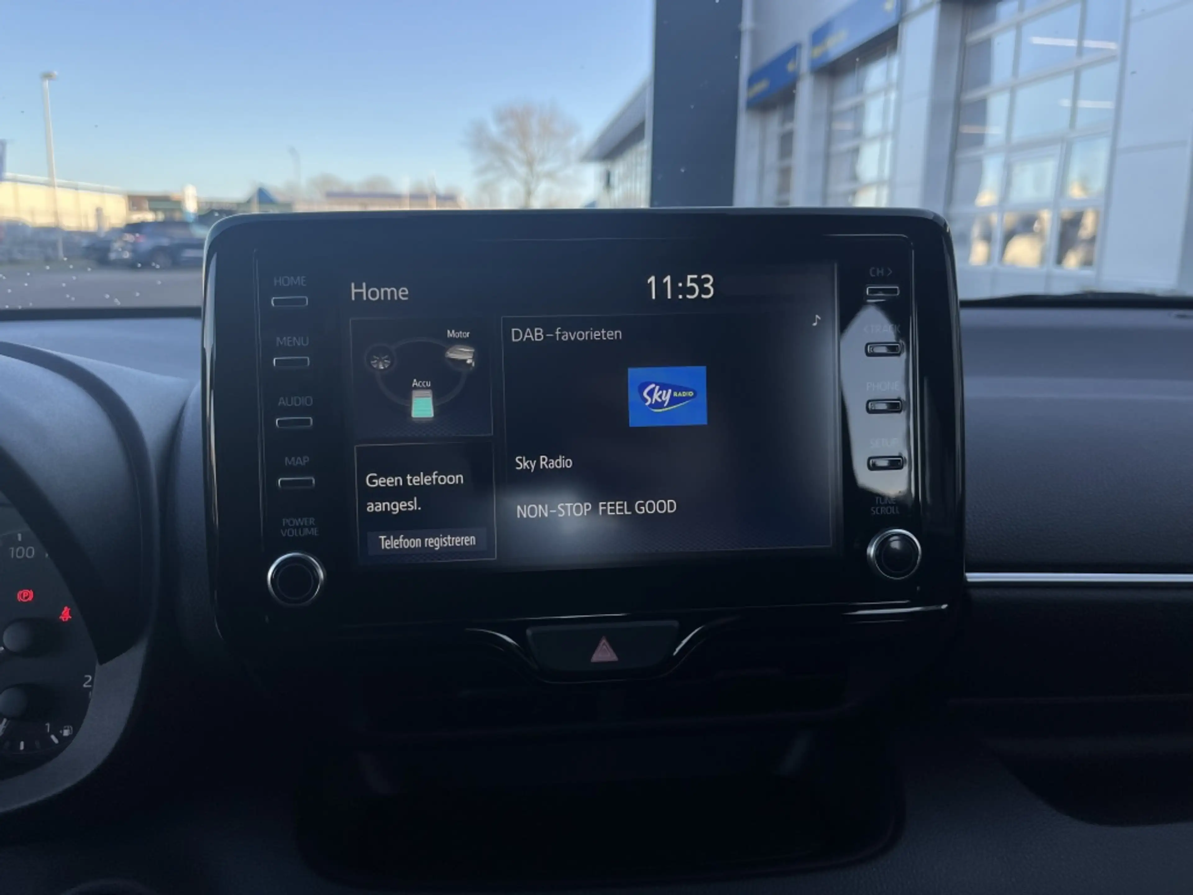 Mazda 2 Hybrid 1.5 Agile, camera, cruise, apple/andr.carpl — photo 12
