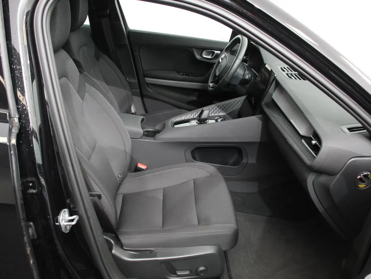 Polestar 2 2024