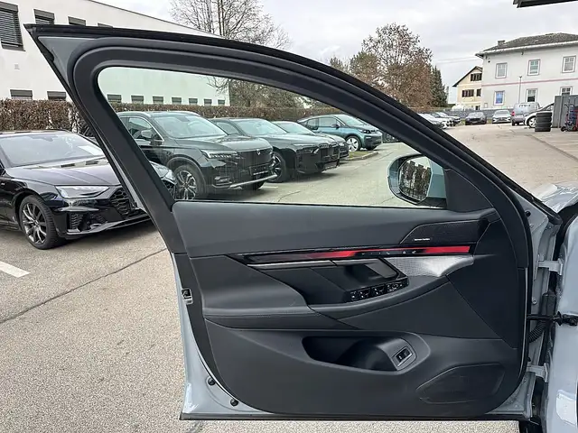 BMW 530 e xDrive M-Paket PRO Aut. Ansicht 29