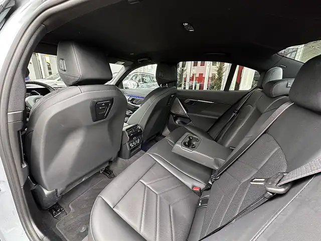 BMW 530 e xDrive M-Paket PRO Aut. Ansicht 15