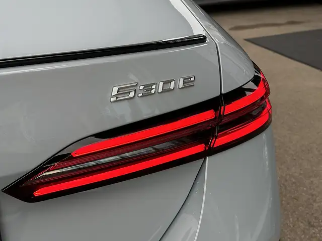 BMW 530 e xDrive M-Paket PRO Aut. Ansicht 11