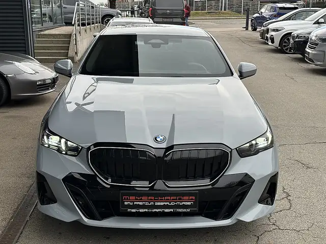 BMW 530 e xDrive M-Paket PRO Aut. Ansicht 3