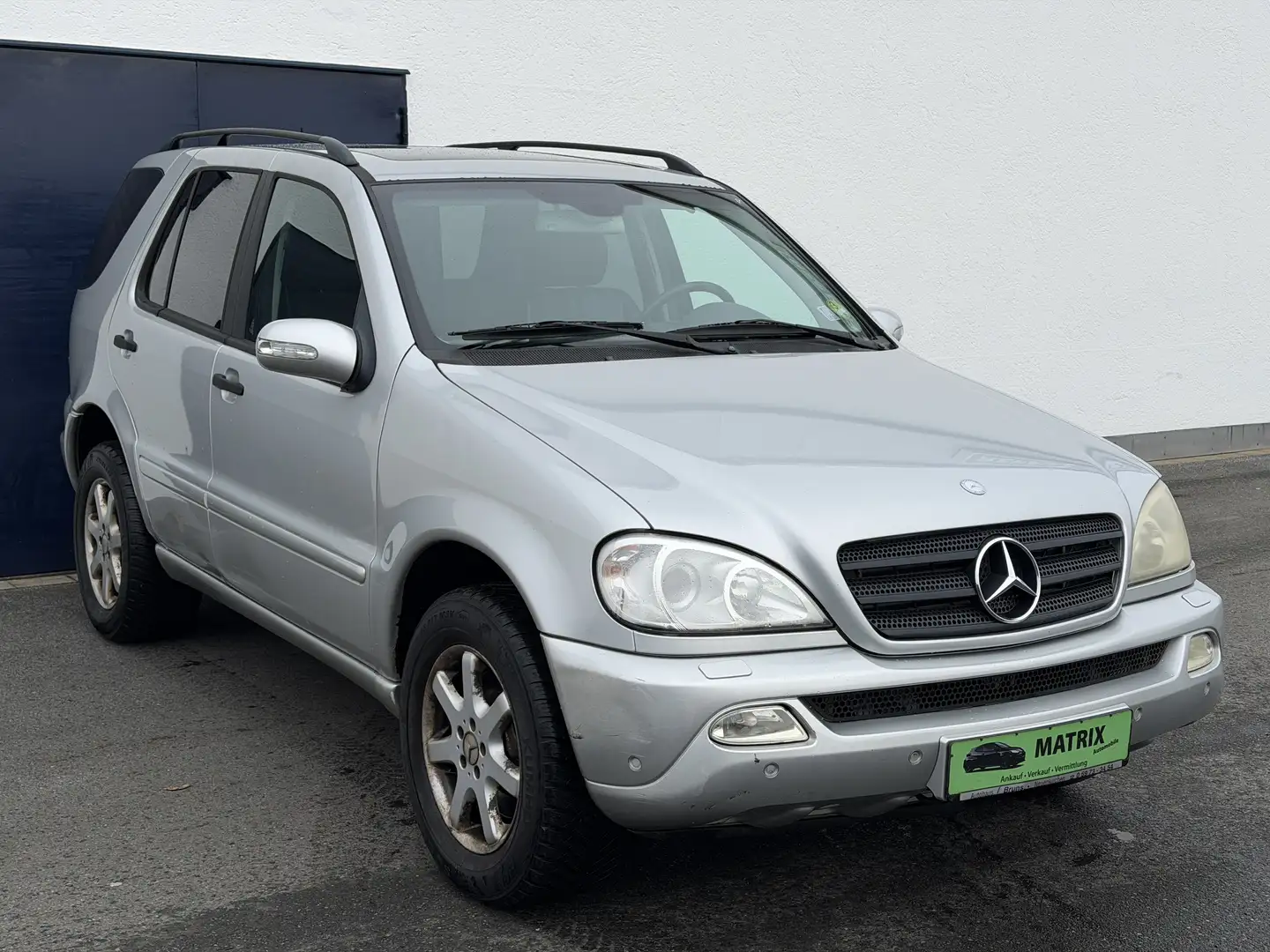 Mercedes-Benz ML 270 M-Klasse Diesel CDI Inspiration AUTOMATIK Grau - 2