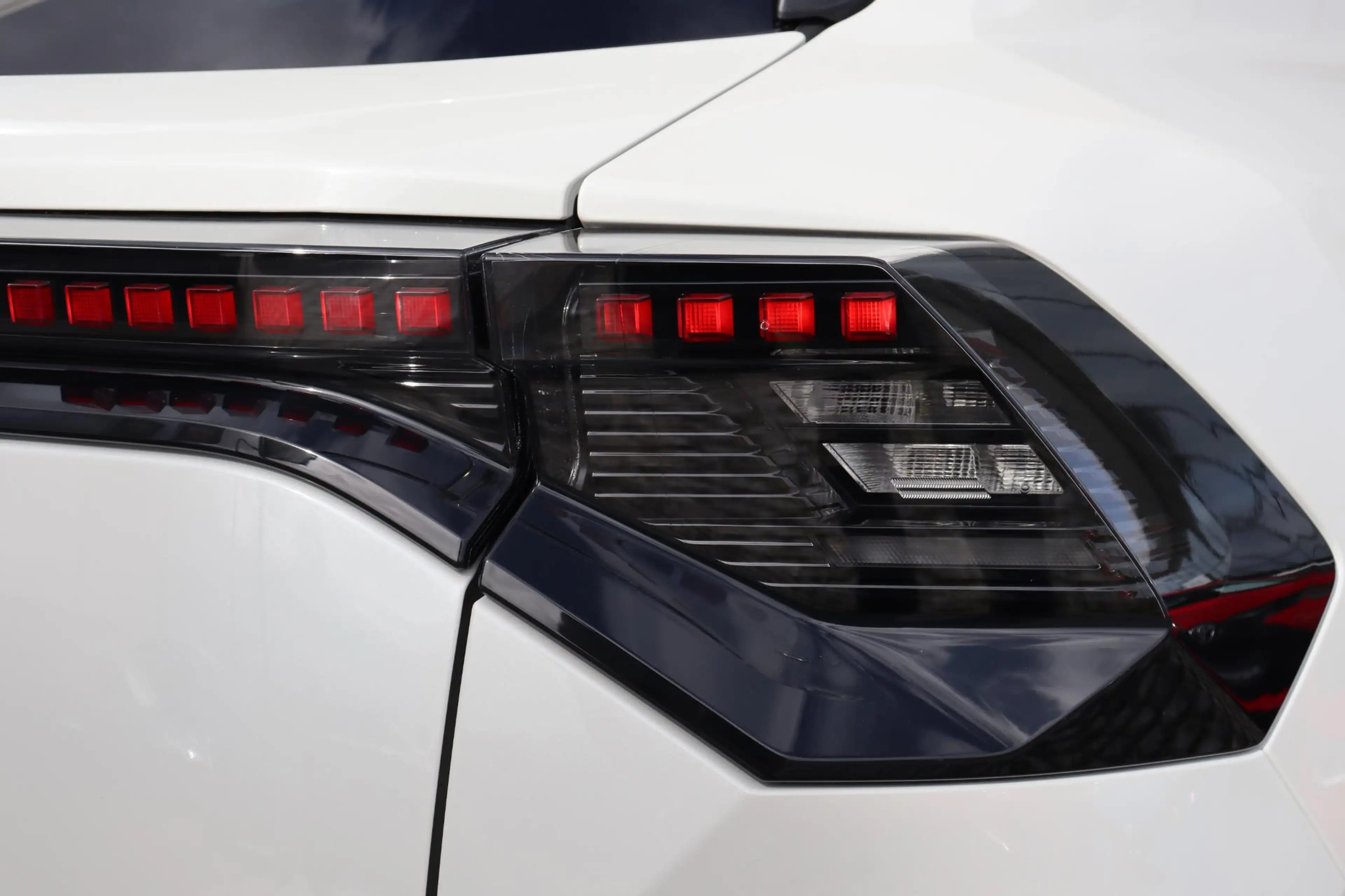 Toyota Urban Cruiser Executive 61 kWh, JBL, 360 Camera, Adaptieve cruis — photo 15