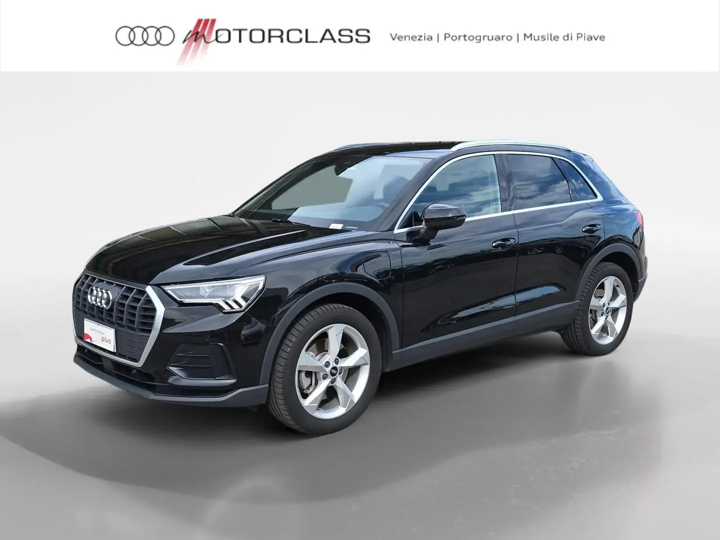 Audi Q3 45 1.4 tfsi e business s tronic Noir - 1