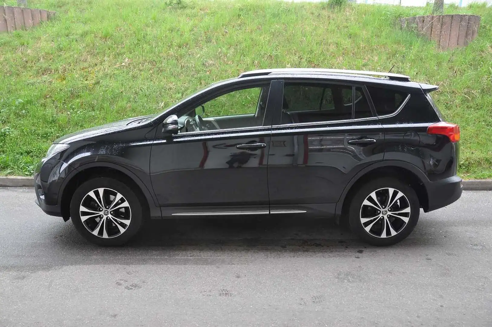 Toyota RAV 4 RAV4 Diesel RAV 4 2.2 D-4D 4x4 Automatik Edition S Negro - 2