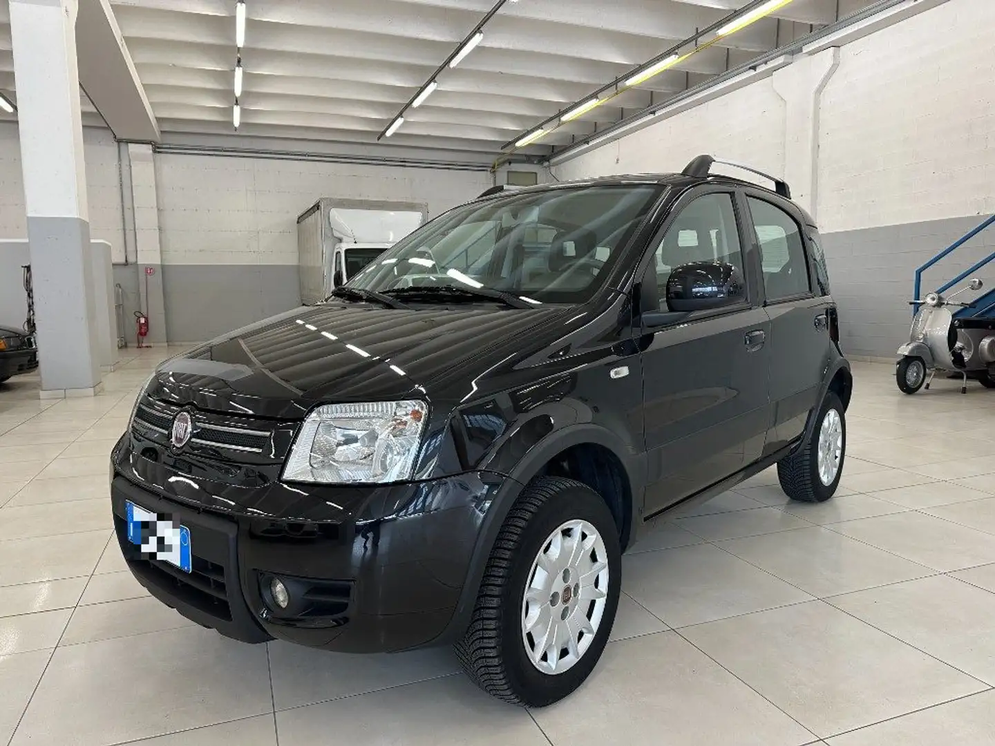 Fiat Panda 1.2 4x4 Climbing Schwarz - 1