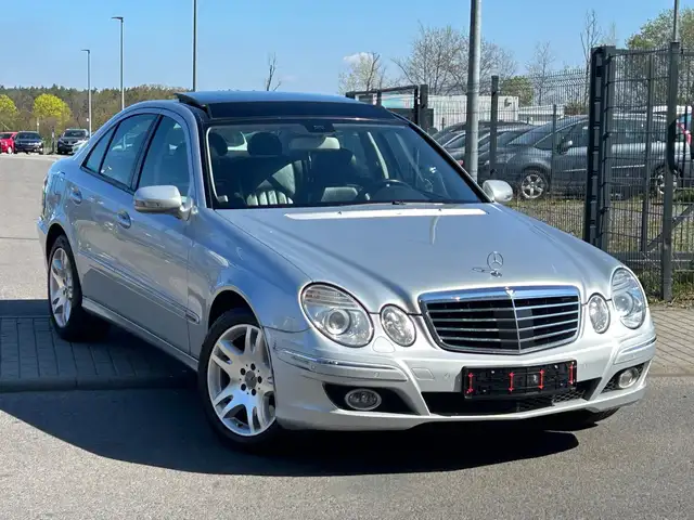 Mercedes-Benz E 350 Limousine Facelift Panorama Comand Xenon