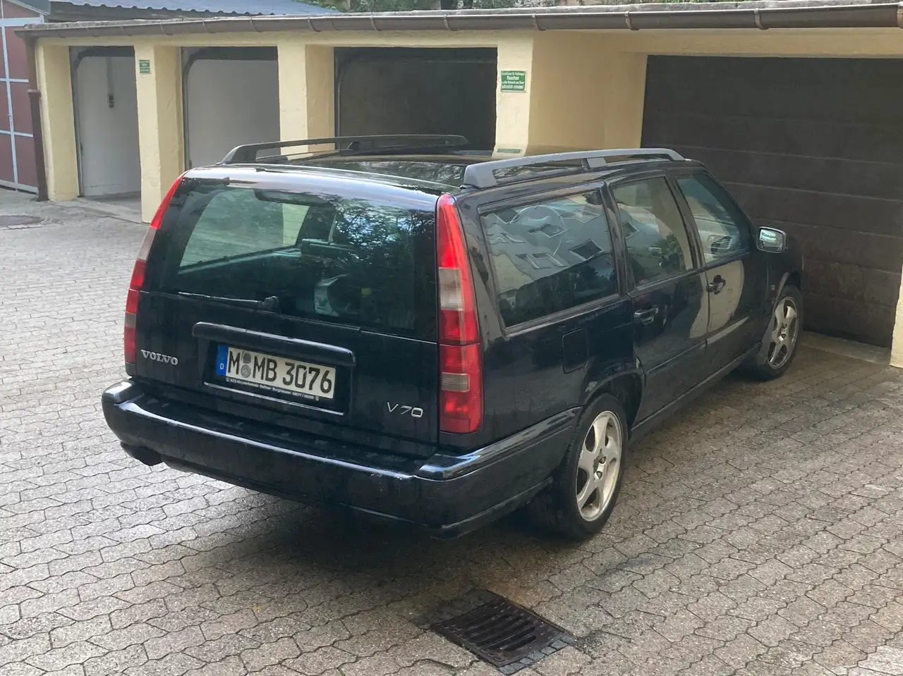 Volvo V70 2.5, foto 3