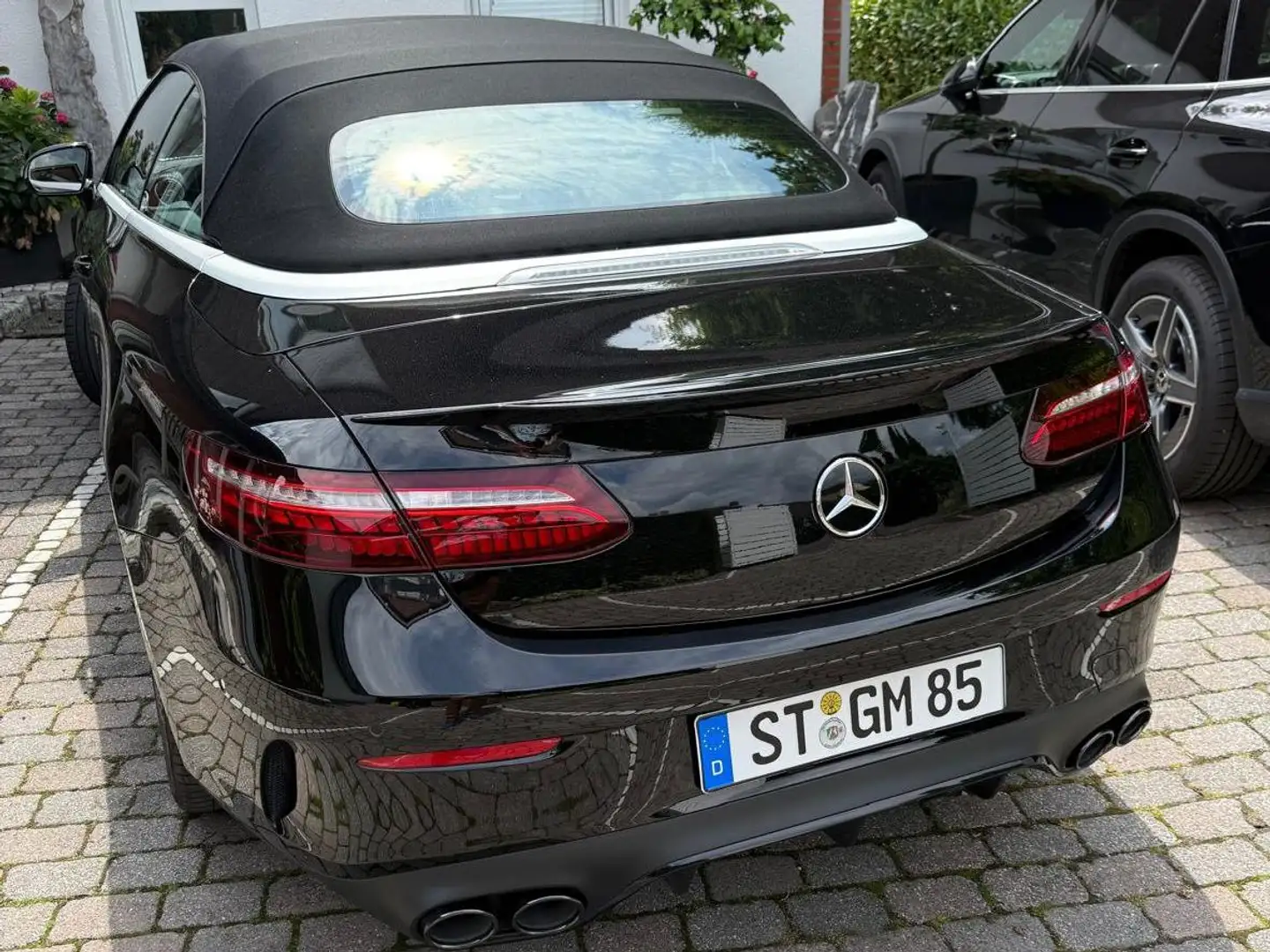 Mercedes-Benz E 53 AMG AMG E 53 4Matic+ Cabrio AMG Speedshift TCT-9G Černá - 2
