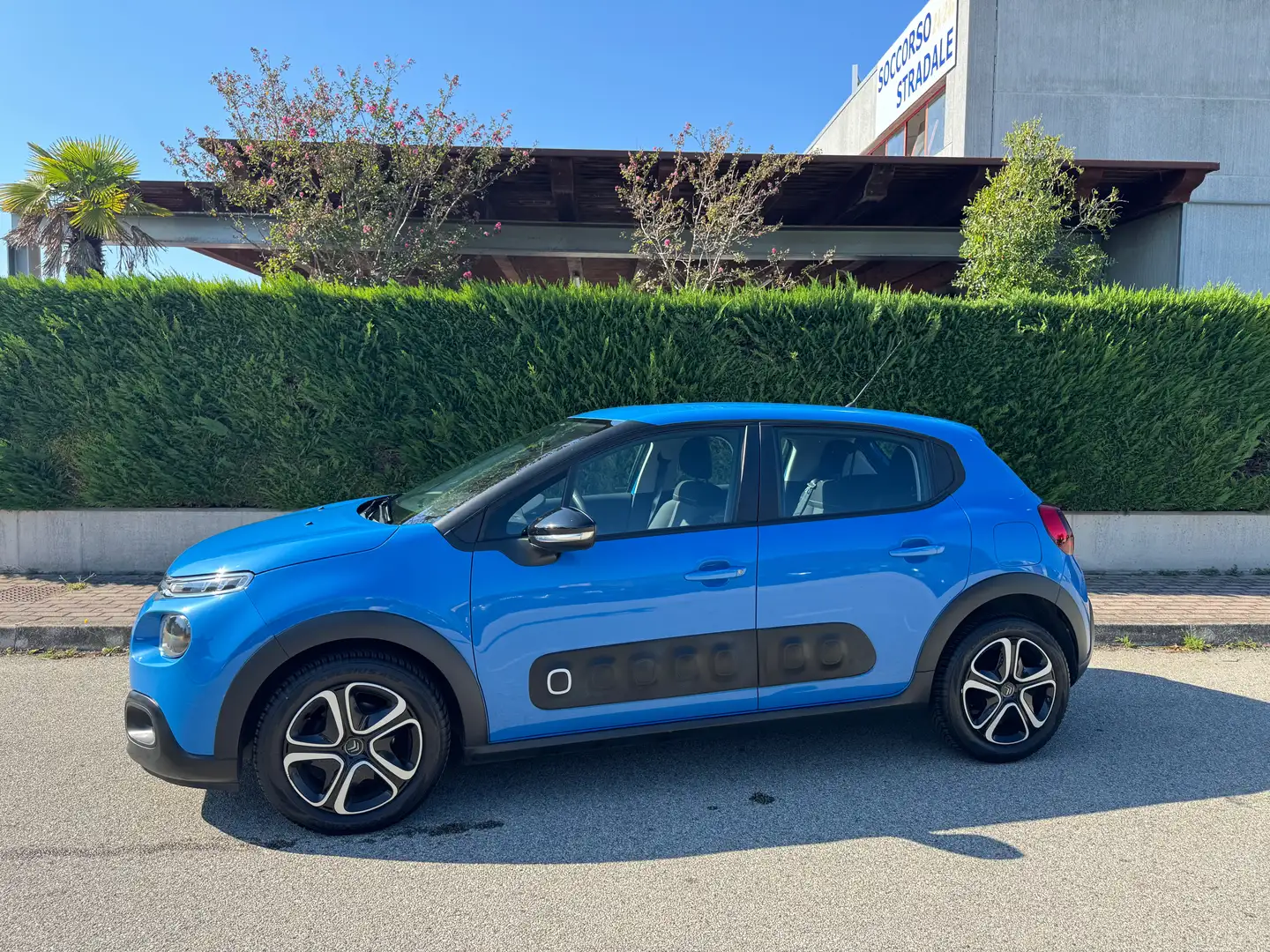 Citroen C3 C3 III 2017 1.6 bluehdi Feel s Azul - 1
