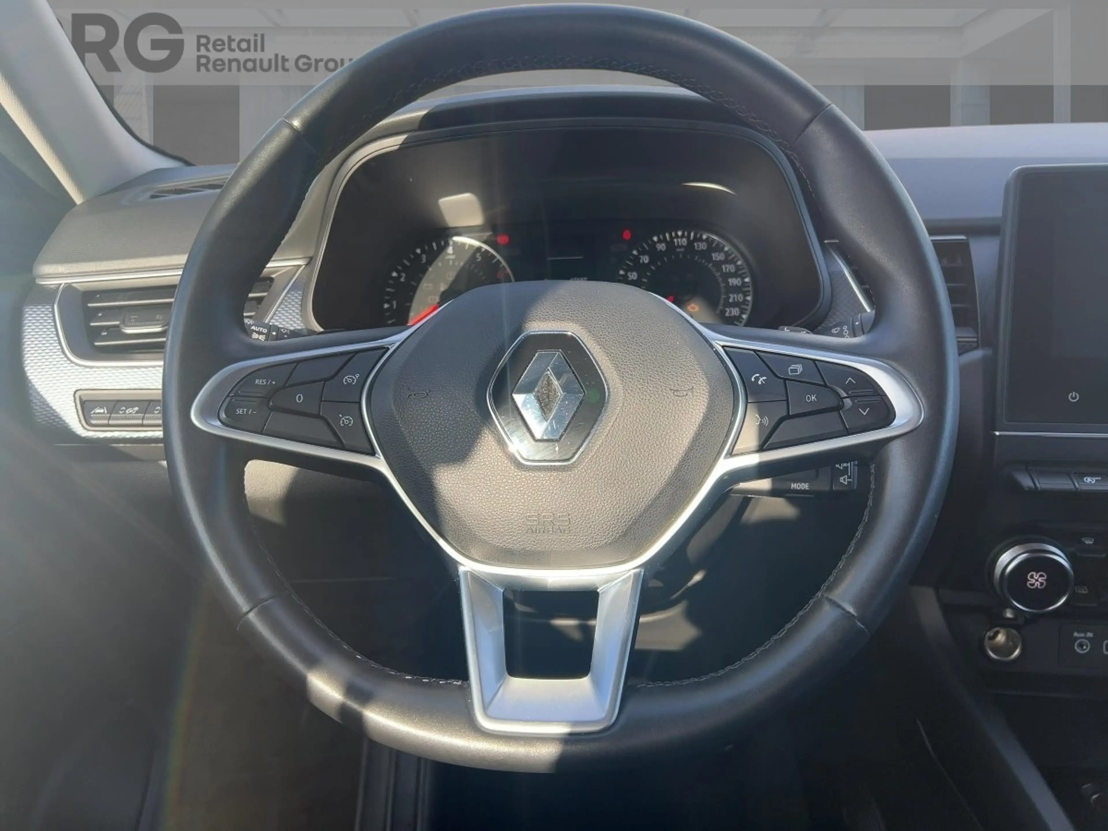 Renault Arkana EQUILIBRE TCe 140 EDC RÜCKFAHRKAMERA — photo 11