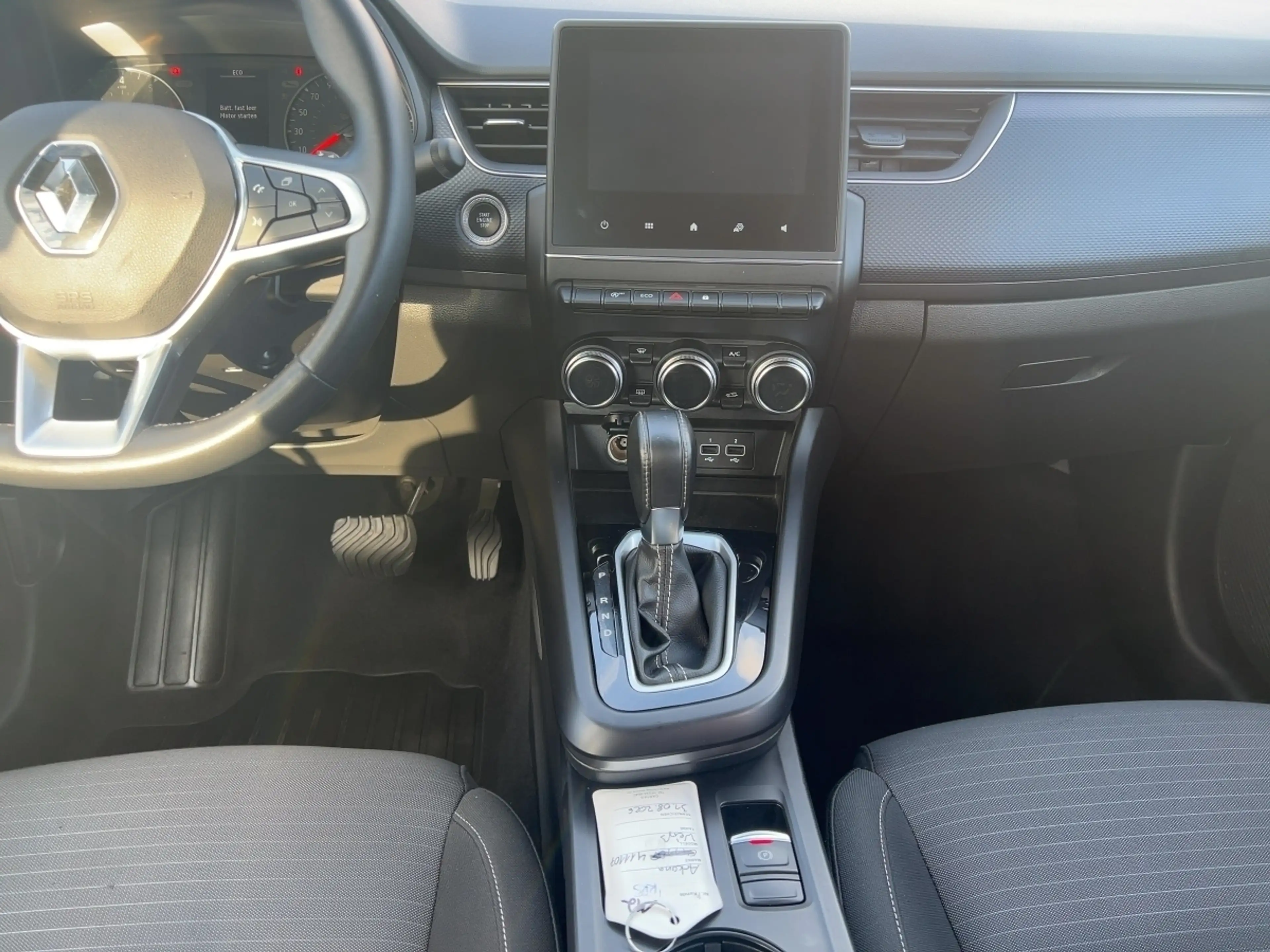 Renault Arkana EQUILIBRE TCe 140 EDC RÜCKFAHRKAMERA — photo 12