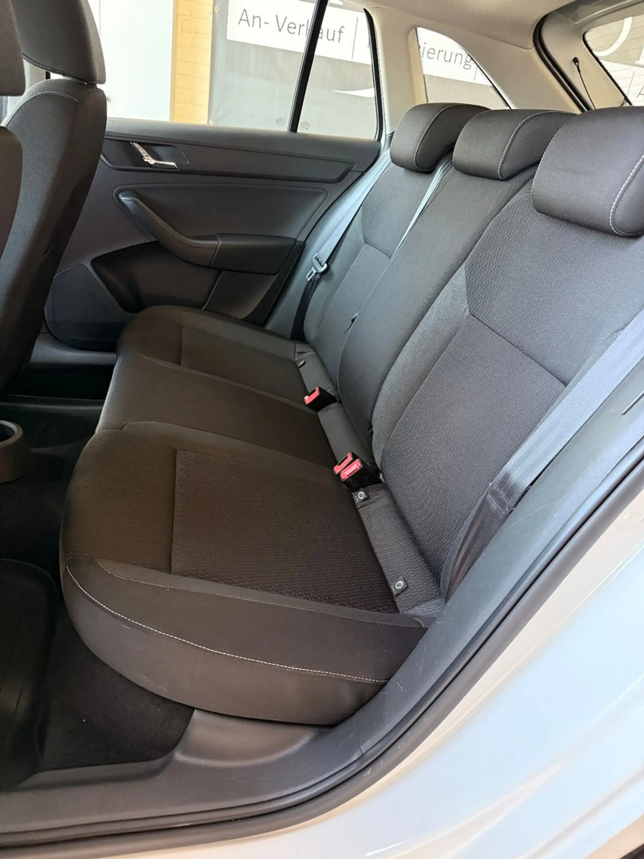 Skoda Rapid/Spaceback Spaceback Ambition/Klima/Sitzhu./PDC/ — photo 13