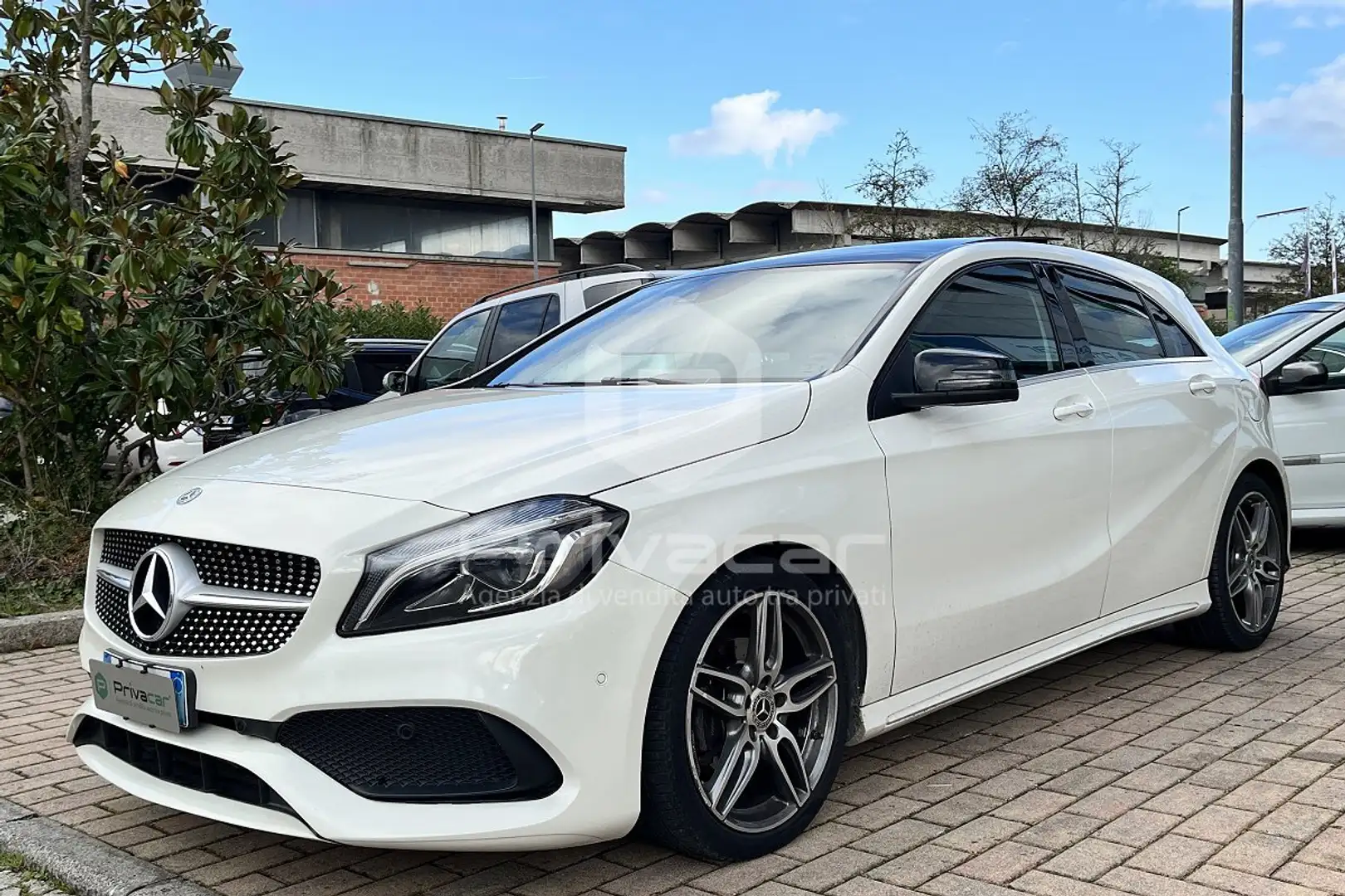 Mercedes-Benz A 200 A 200 d Automatic Premium Bianco - 1
