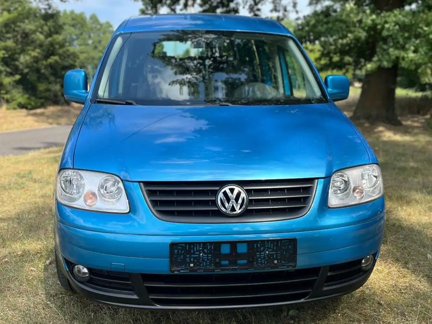 Volkswagen Caddy Caddy Life 1.9 TDI 77kW 7-Sitzer Modrá - 1