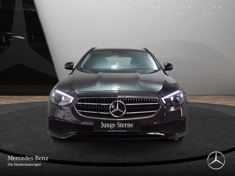 Mercedes-Benz E 400 d T 4M AVANTG+NIGHT+PANO+360+AHK+MULTIBEAM — photo 3
