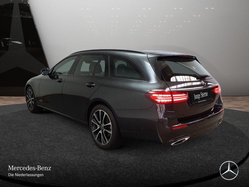 Mercedes-Benz E 400 d T 4M AVANTG+NIGHT+PANO+360+AHK+MULTIBEAM — photo 10