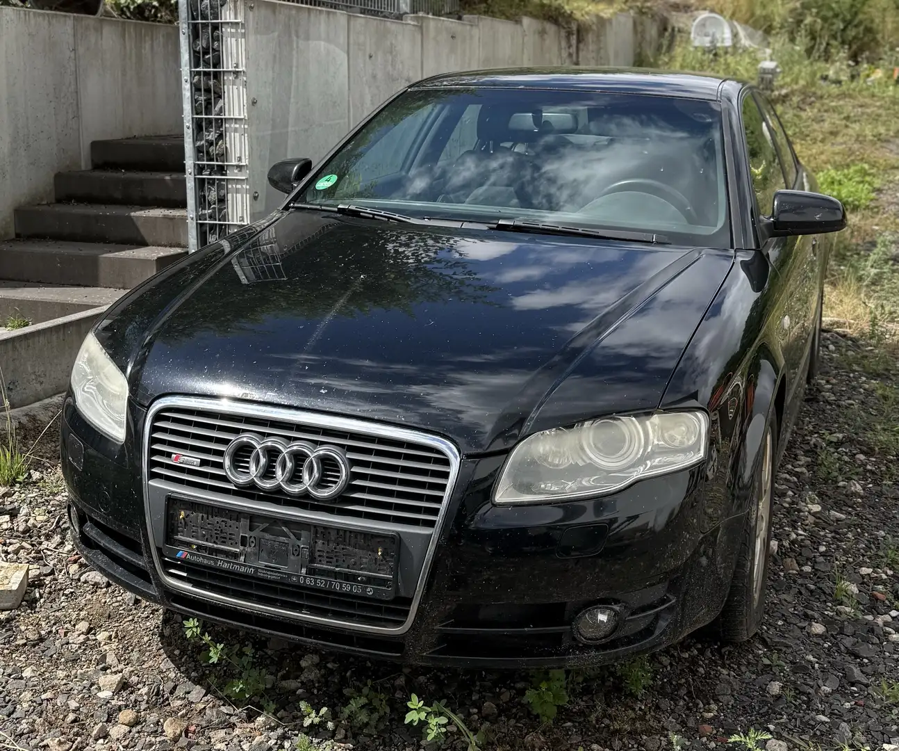 Audi A4 2.7 TDI Schwarz - 1