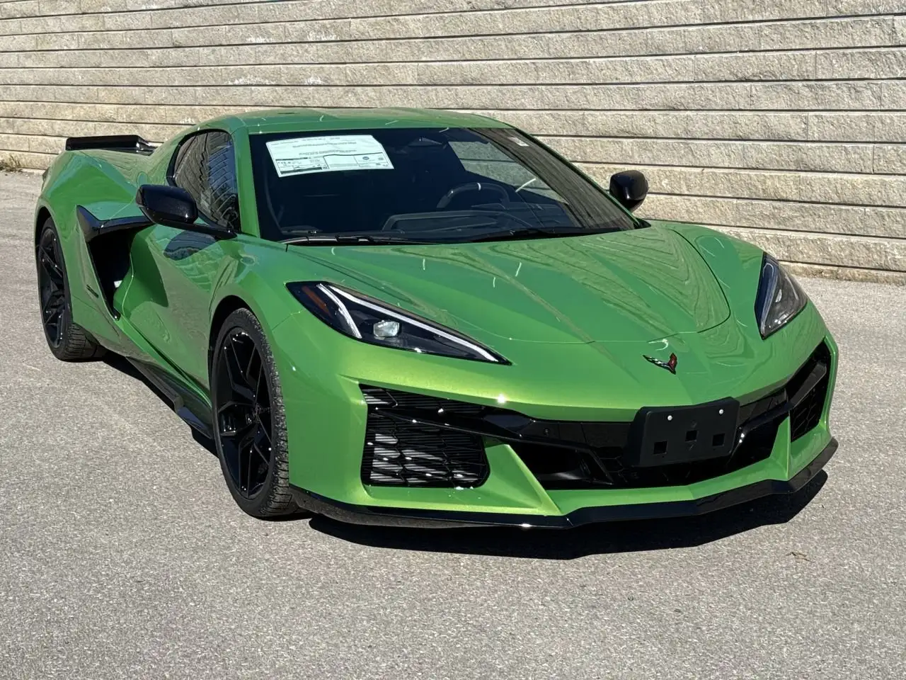 Chevrolet Corvette снимка Chevrolet Corvette