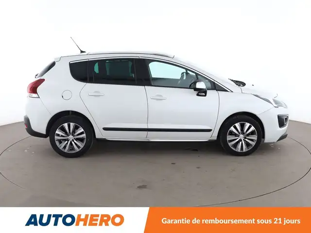Peugeot 3008 view 7