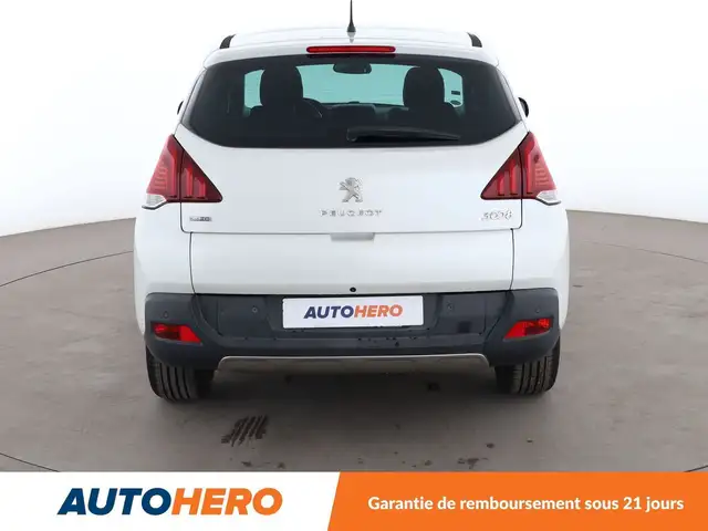 Peugeot 3008 view 5