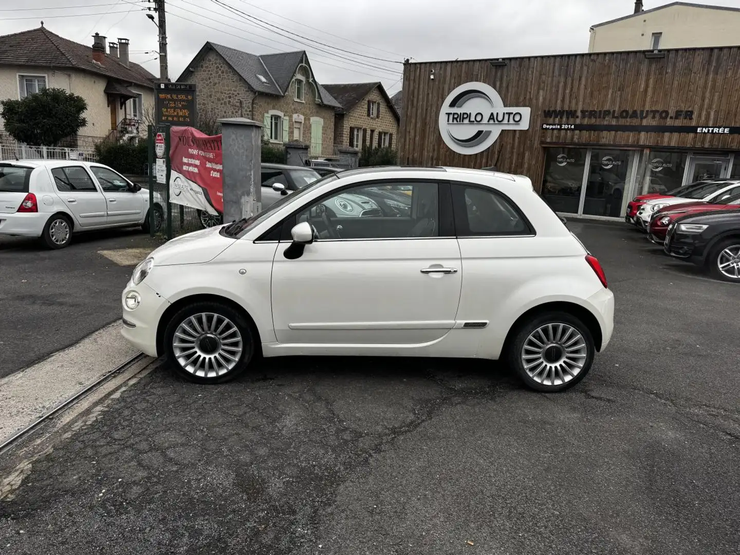 Fiat 500 500 1.2i - 69 Lounge Gps + toit panoramique + Radar AR Blanc - 2
