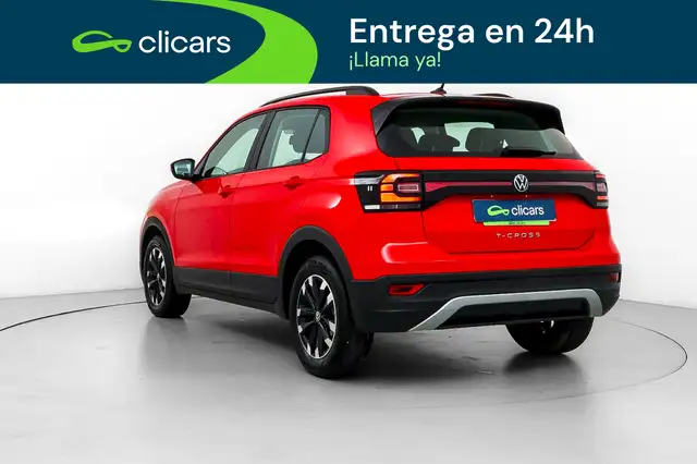 Volkswagen T-Cross view 9