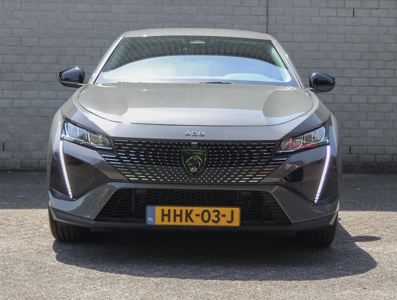 Peugeot 408 1.2 145pk Hybrid Allure | Camera voor + achter | A — photo 4