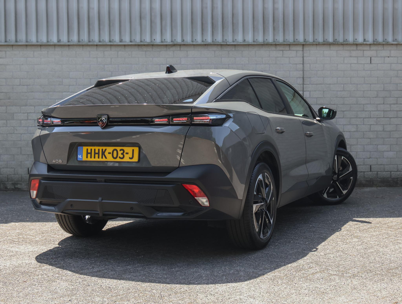 Peugeot 408 1.2 145pk Hybrid Allure | Camera voor + achter | A — photo 3