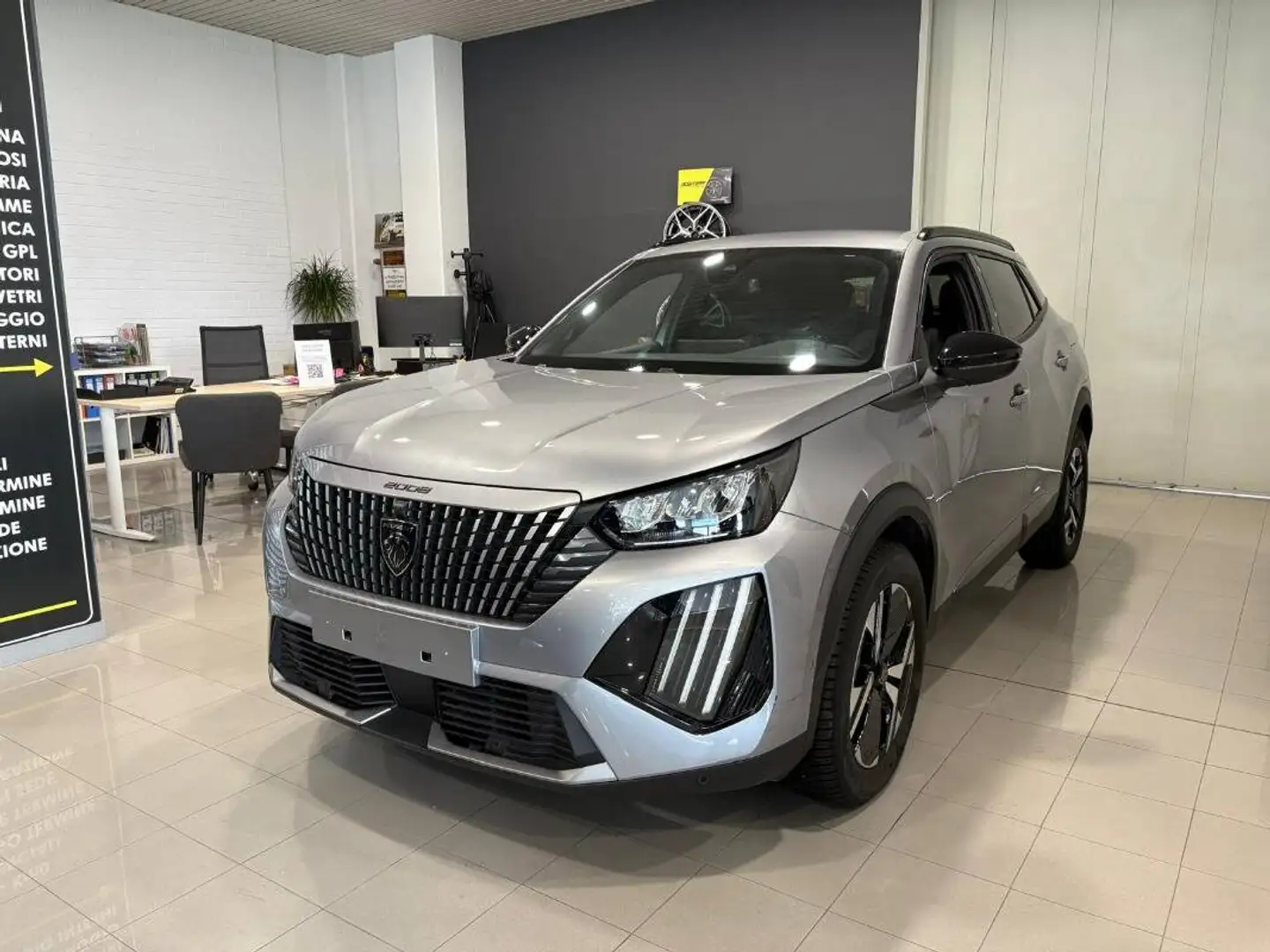 Peugeot 2008 1.2 puretech Allure s&s 100cv Grigio - 1