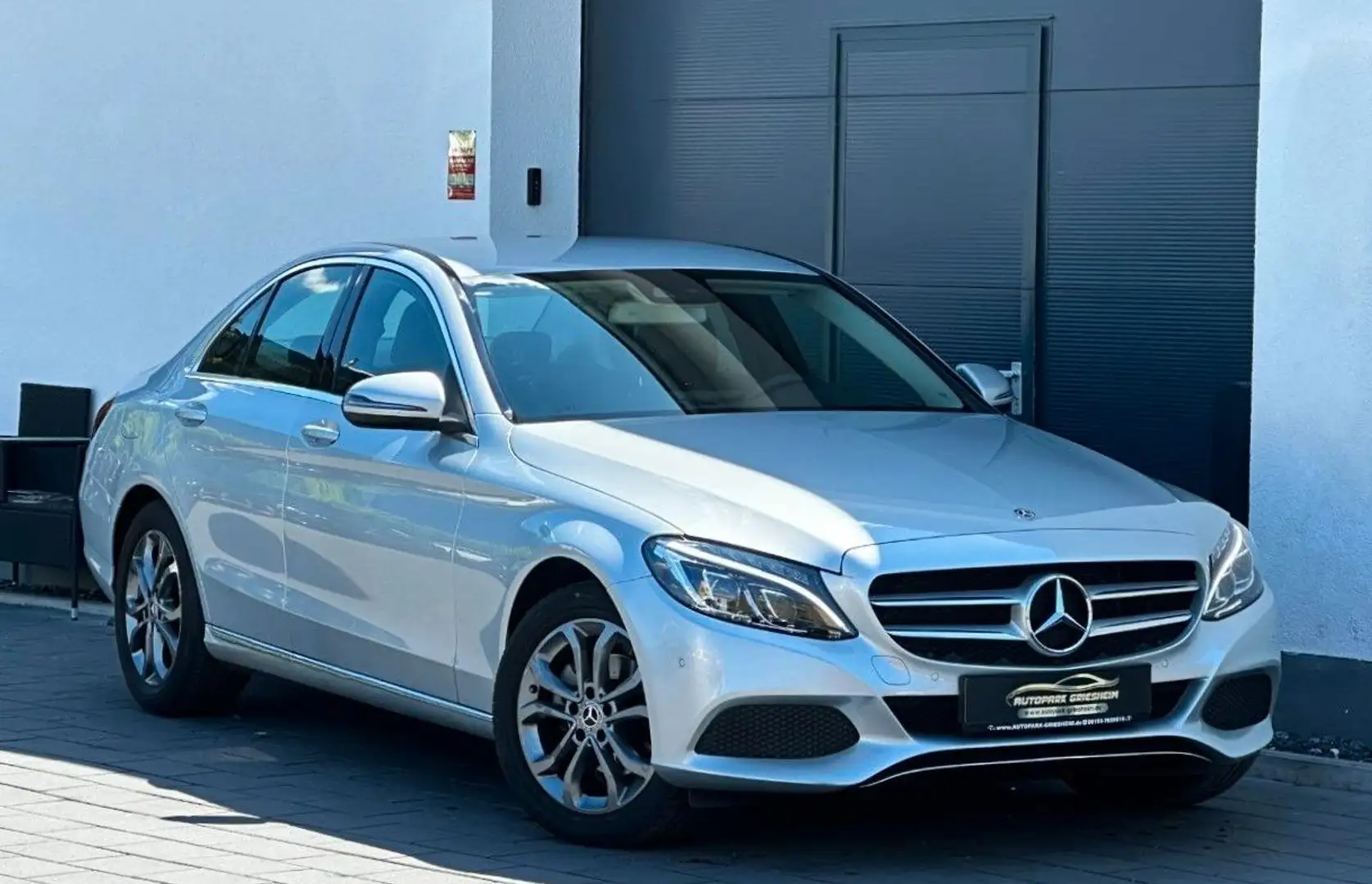 Mercedes-Benz C 180 CGI Lim.*7G-T*AVANTGARDE*KAMERA*NUR 13TKM Argent - 1