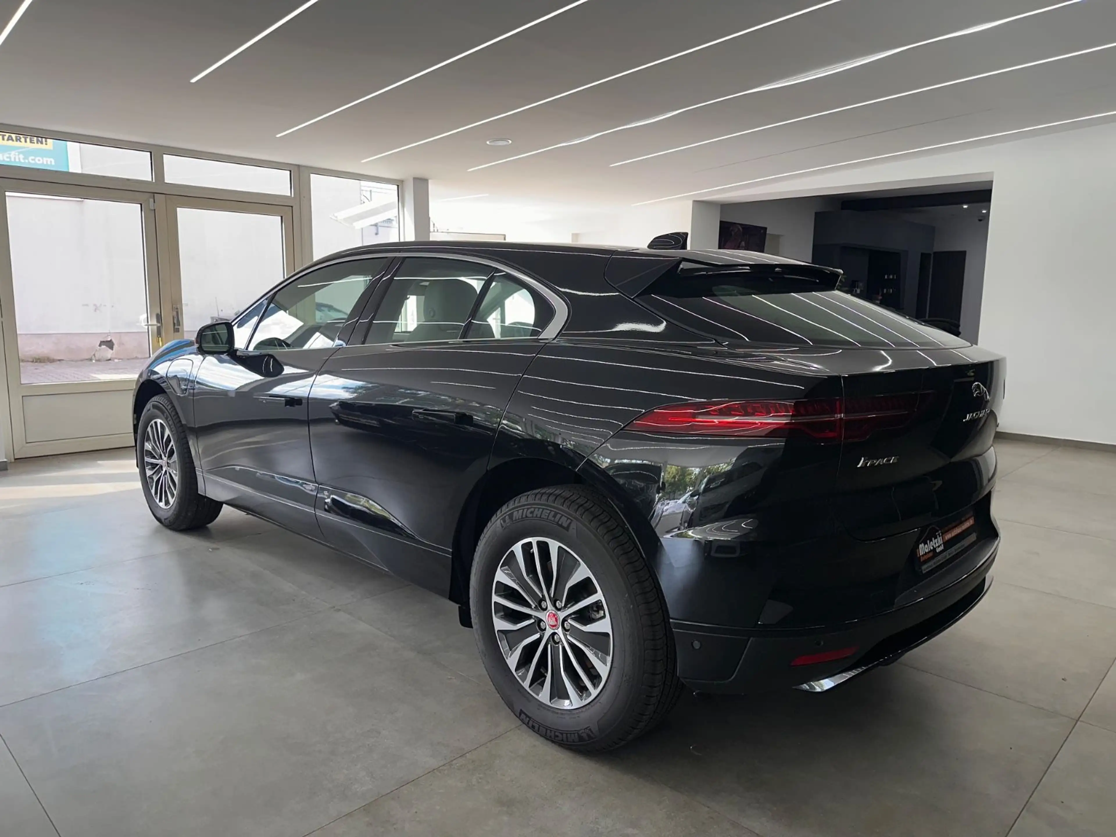 Jaguar I-Pace I-PACE S EV400 AWD*LED*360°Kamera*Keyless*Leder* — photo 4
