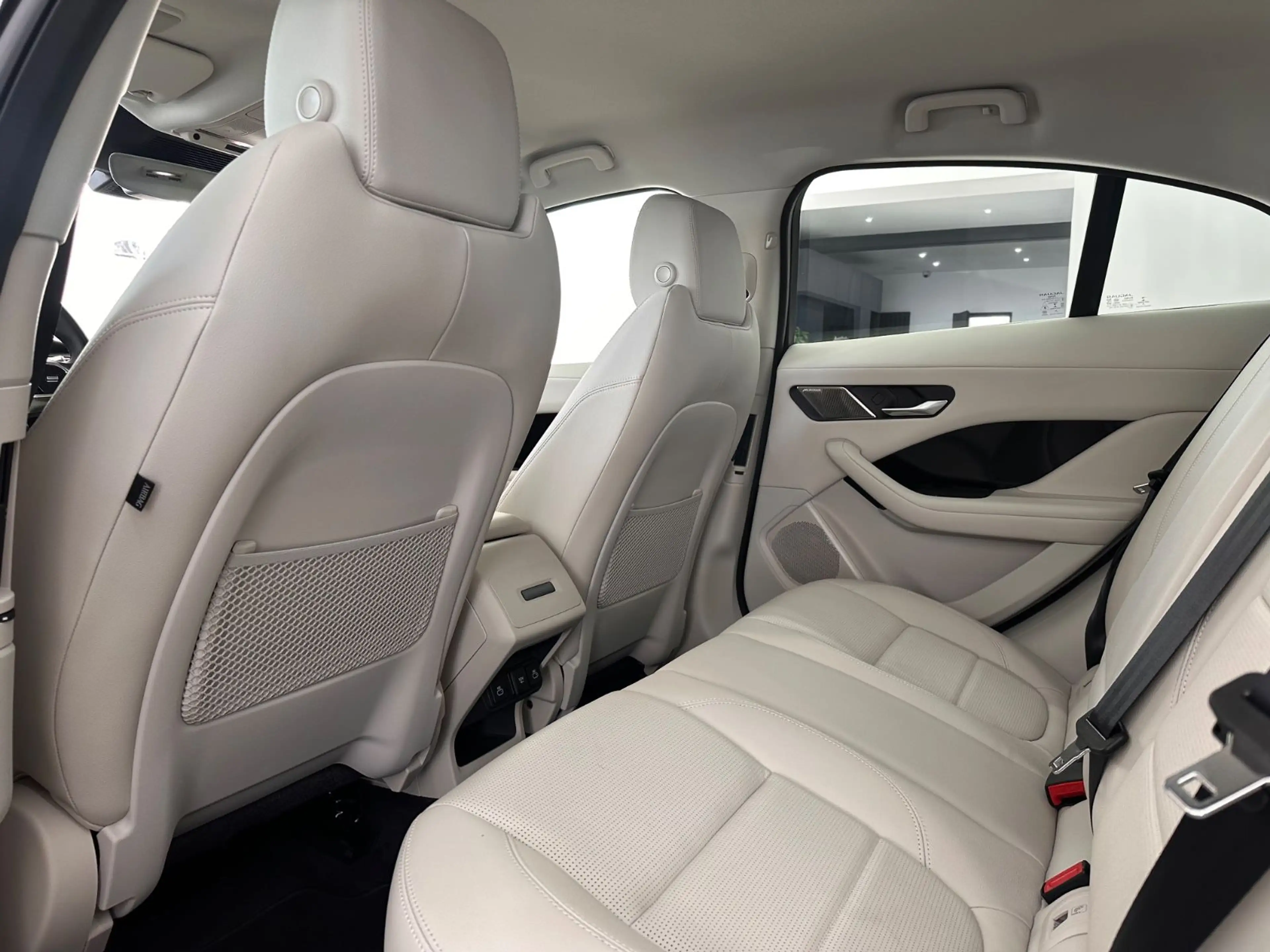 Jaguar I-Pace I-PACE S EV400 AWD*LED*360°Kamera*Keyless*Leder* — photo 14